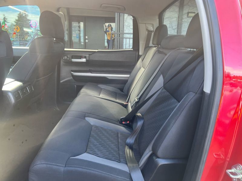 2017 Toyota Tundra SR5 - Photo 16