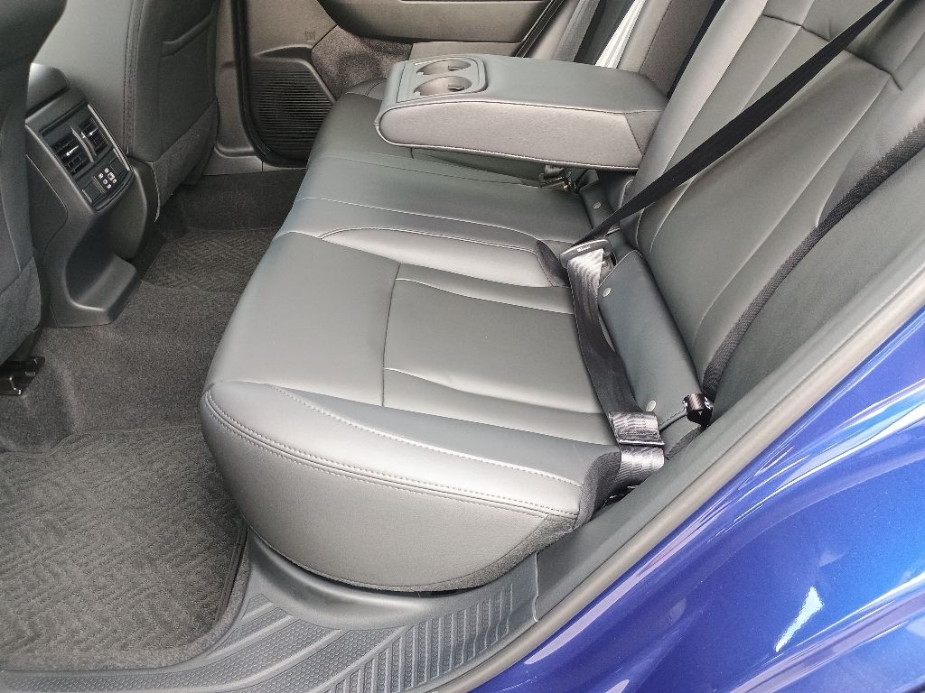 2026 Subaru Outback Premium - Photo 13