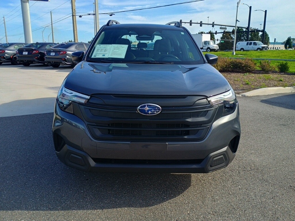 2025 Subaru Forester Base photo 2