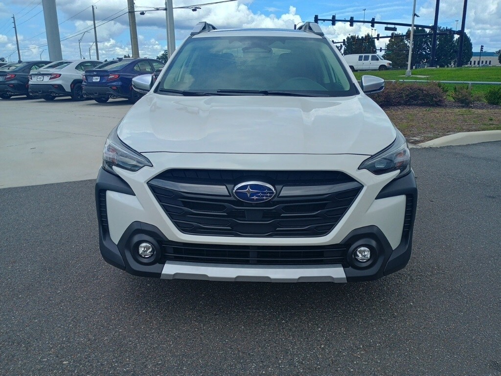2025 Subaru Outback Touring photo 2