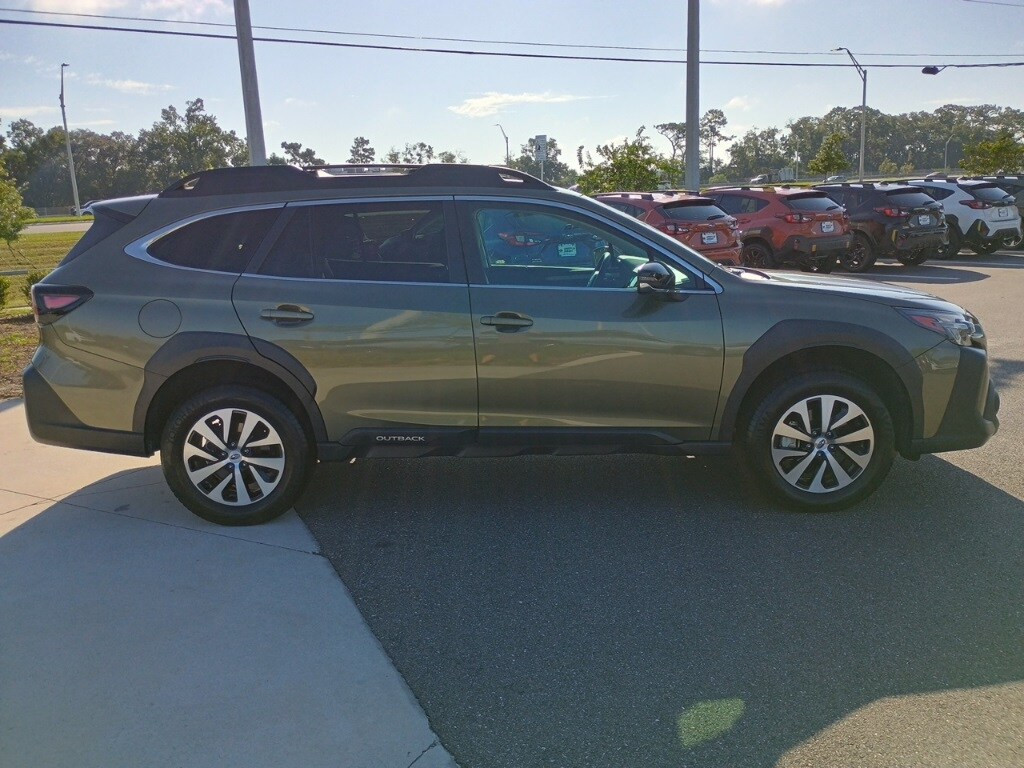 2024 Subaru Outback Premium photo 3