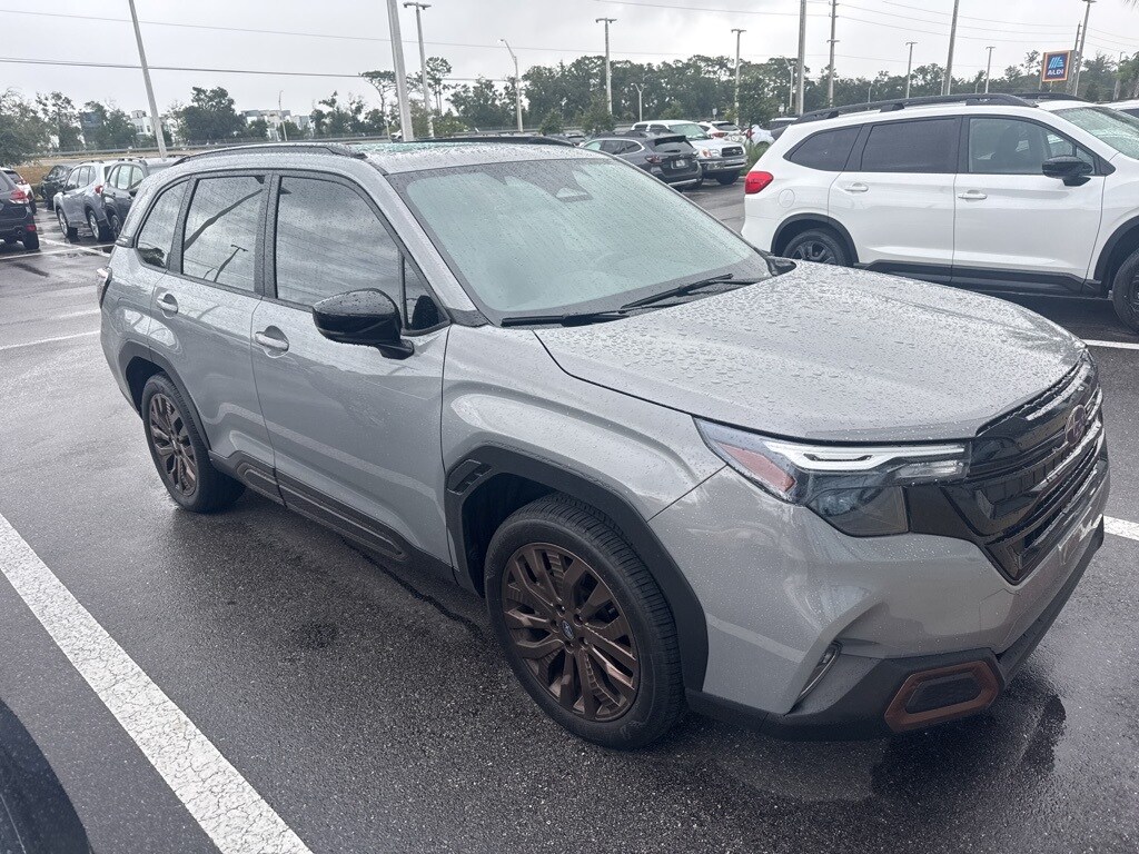 2025 Subaru Forester Sport photo 3