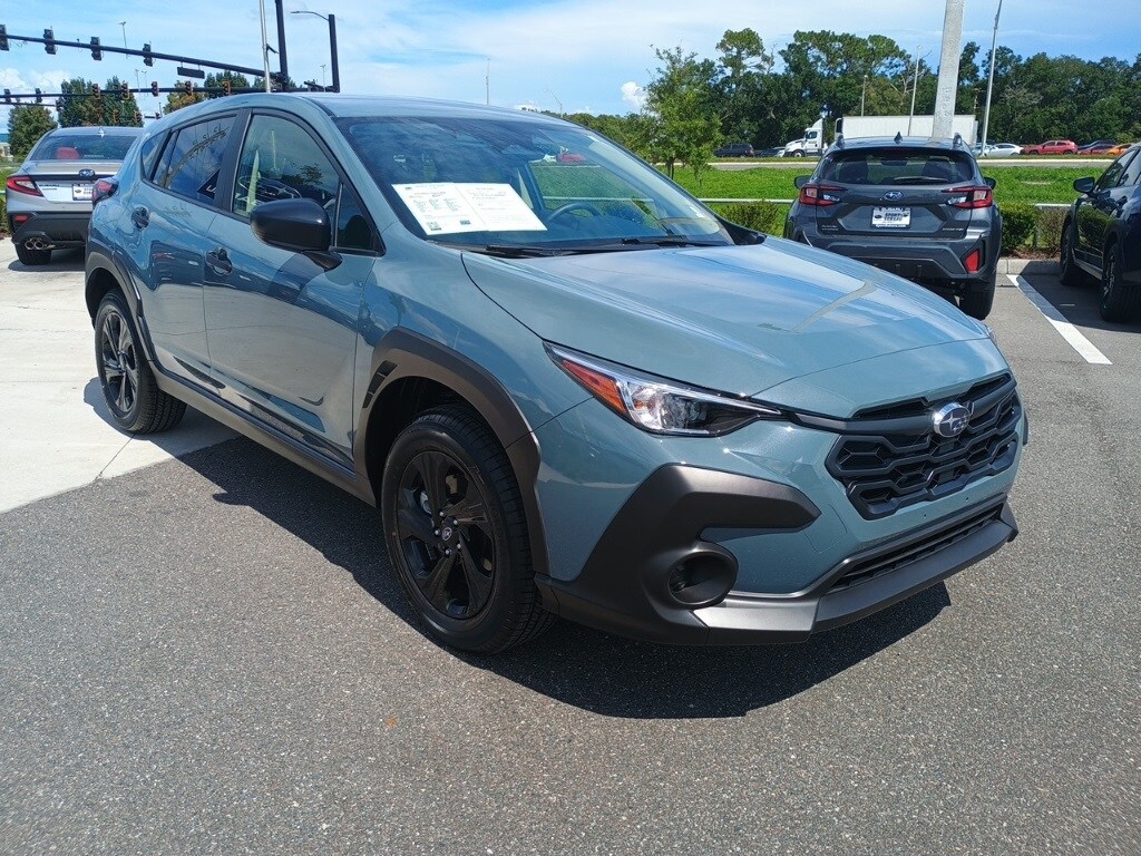 2025 Subaru Crosstrek Base photo 3