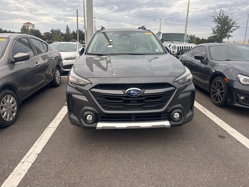 2024 Subaru Outback Touring XT photo 2