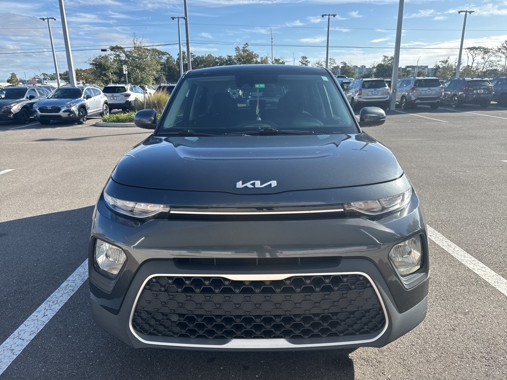 Used 2022 Kia Soul LX Hatchback