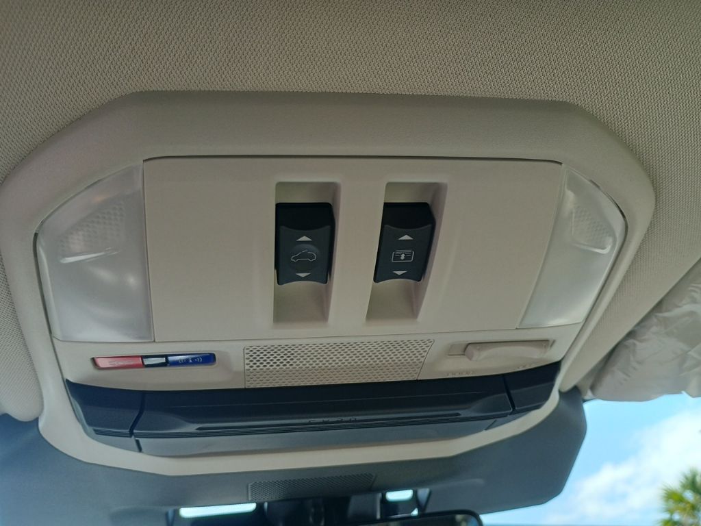 2026 Subaru Ascent Limited - Photo 25
