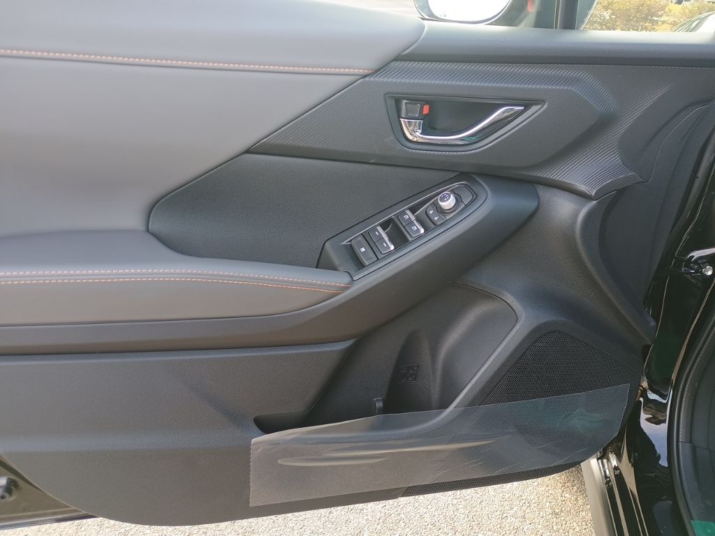 2026 Subaru Crosstrek Limited - Photo 7