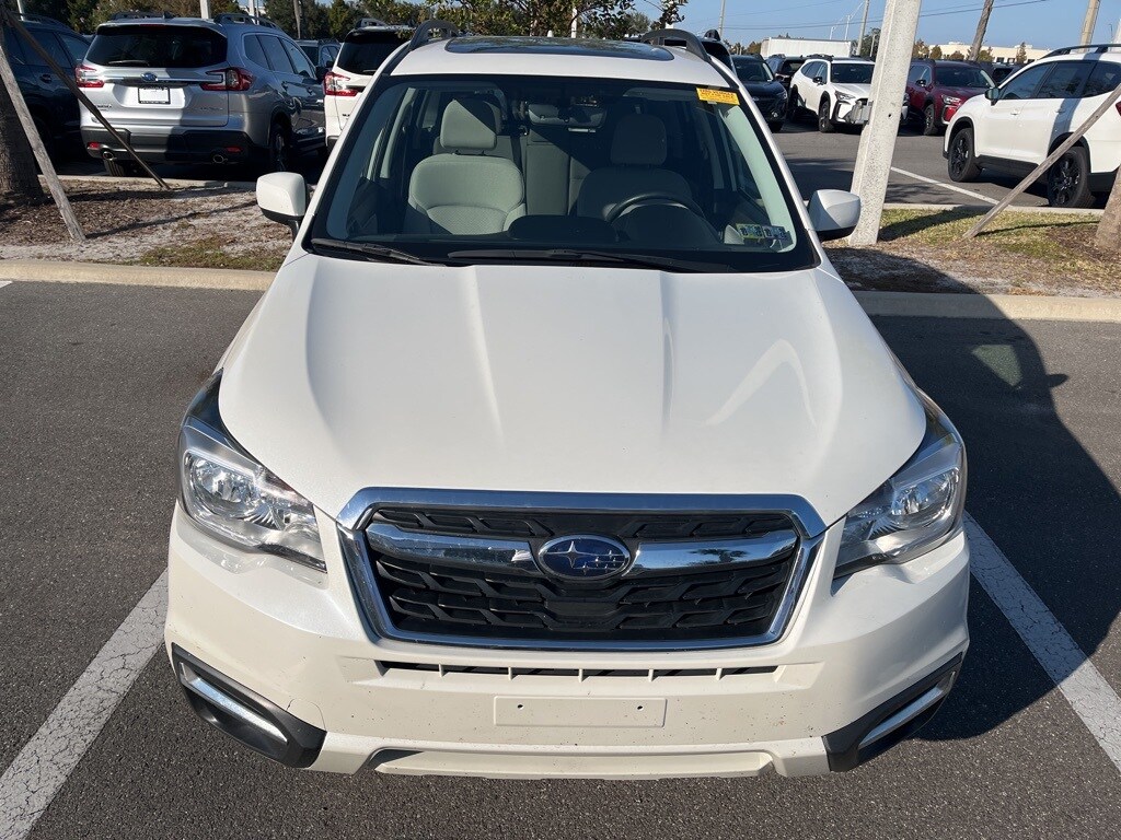 2018 Subaru Forester 2.5i Premium photo 2