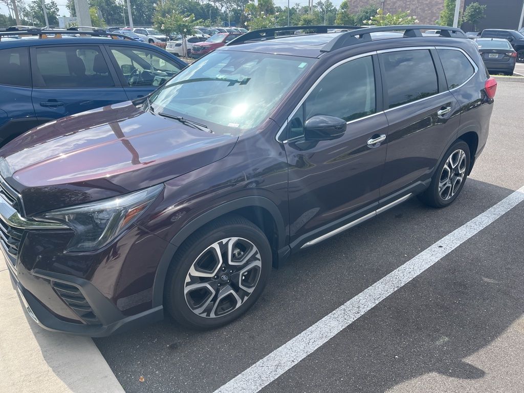 2024 Subaru Ascent Touring's photo