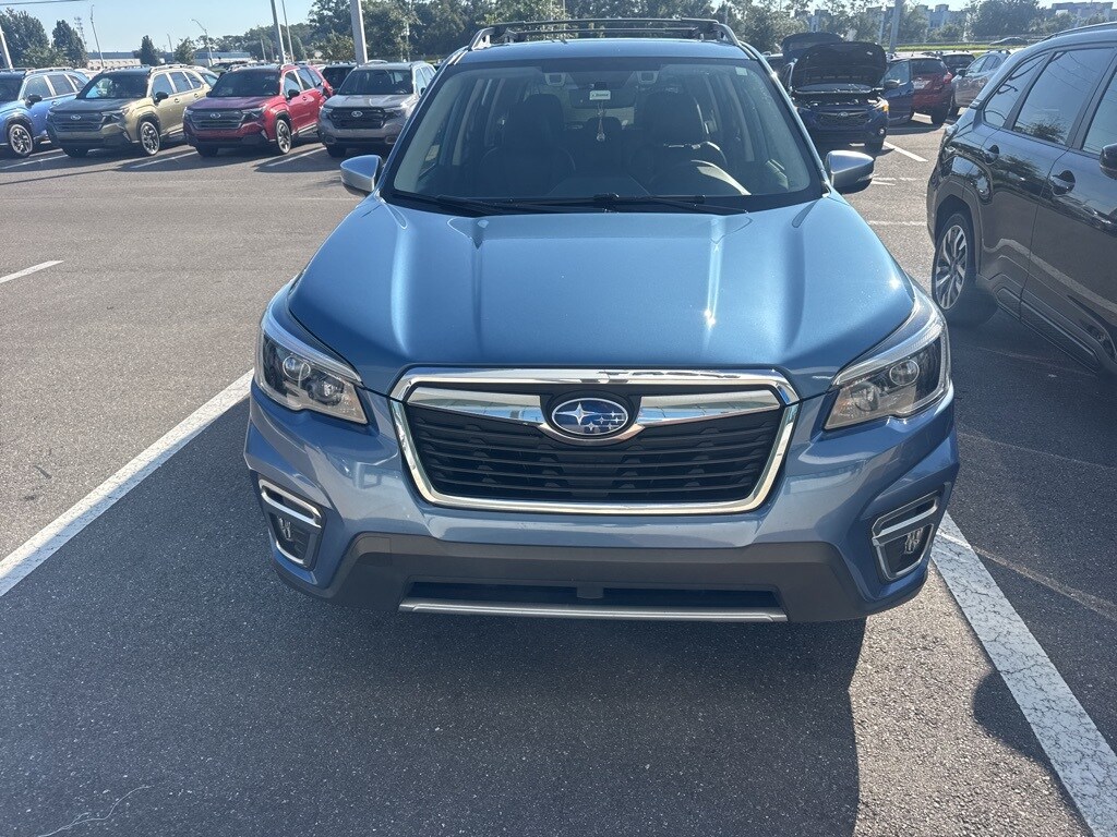 2021 Subaru Forester Touring photo 2