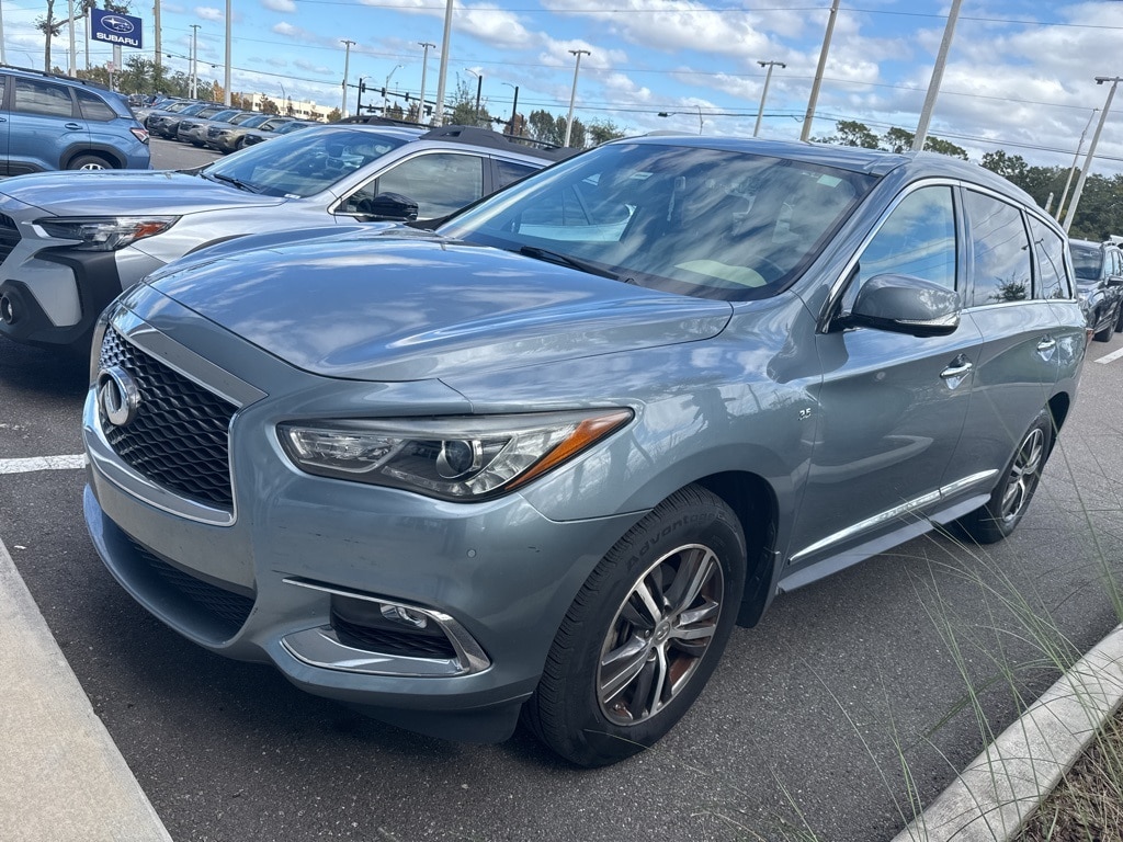 2017 INFINITI QX60 Base