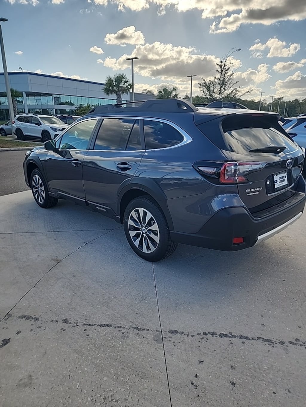 New 2025 Subaru Outback Limited SUV