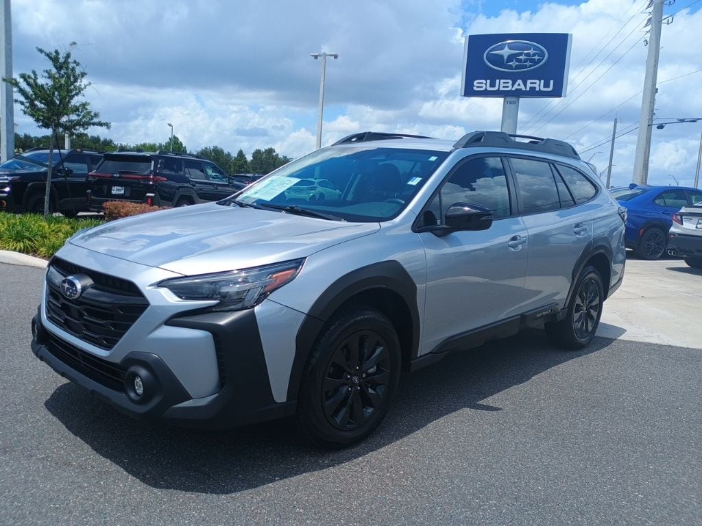 2023 Subaru Outback Onyx Edition's photo