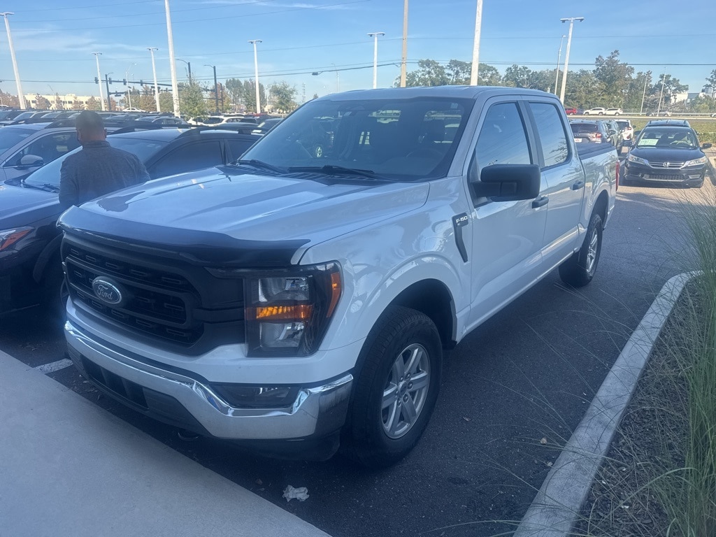 2023 Ford F-150 XL's photo