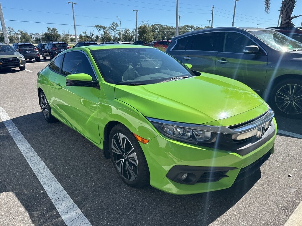 2018 Honda Civic EX-T photo 3