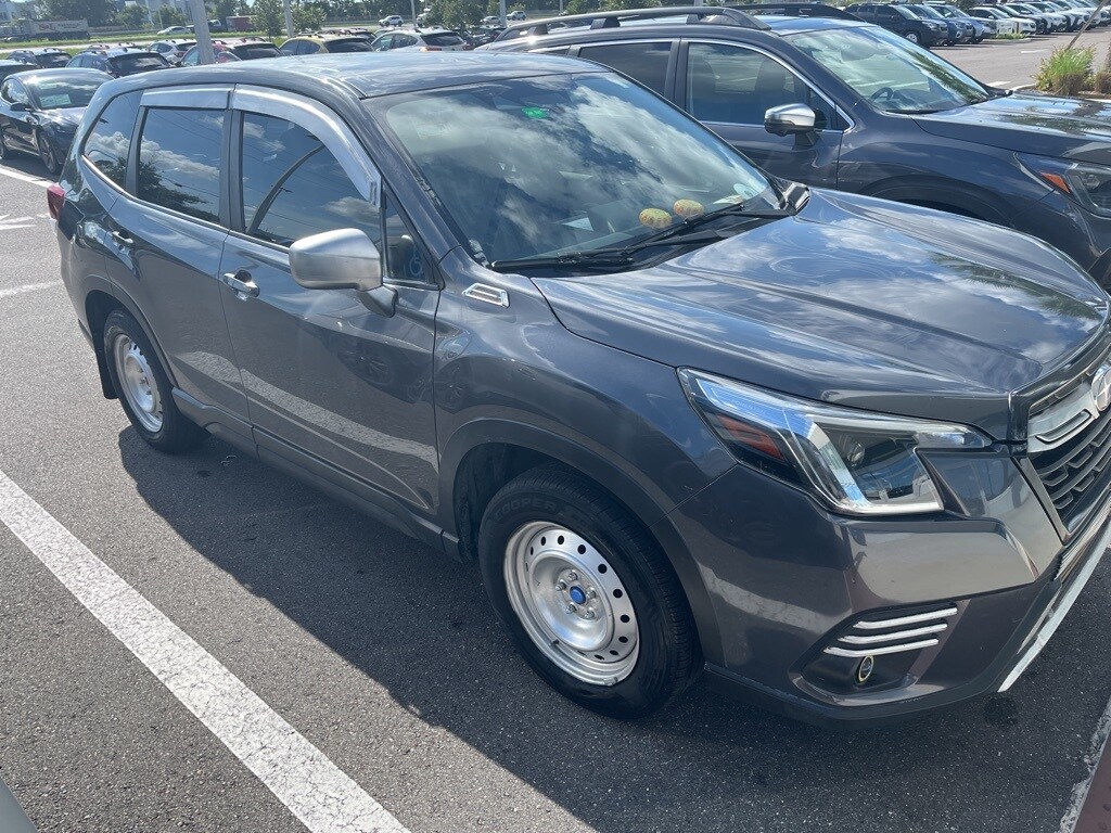 2022 Subaru Forester Base photo 3