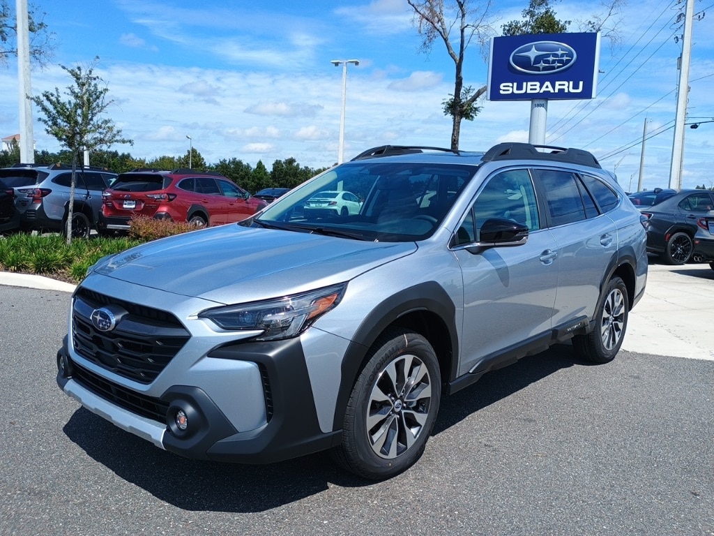 2025 Subaru Outback Limited's photo