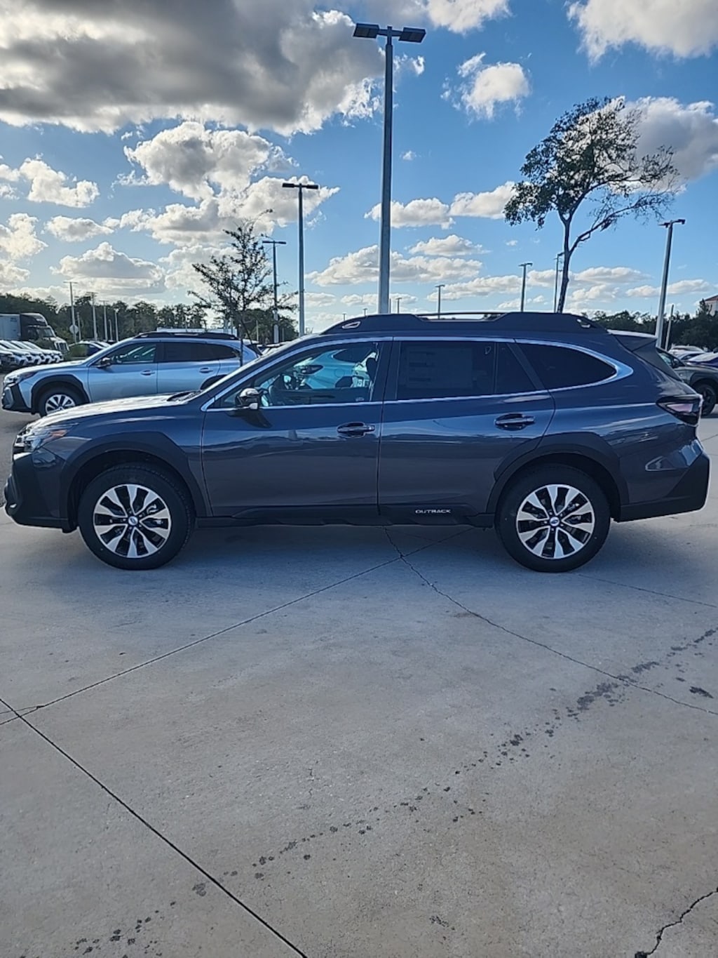 New 2025 Subaru Outback Limited SUV