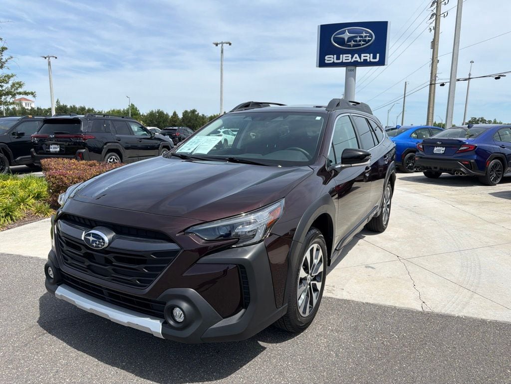 2024 Subaru Outback Limited's photo
