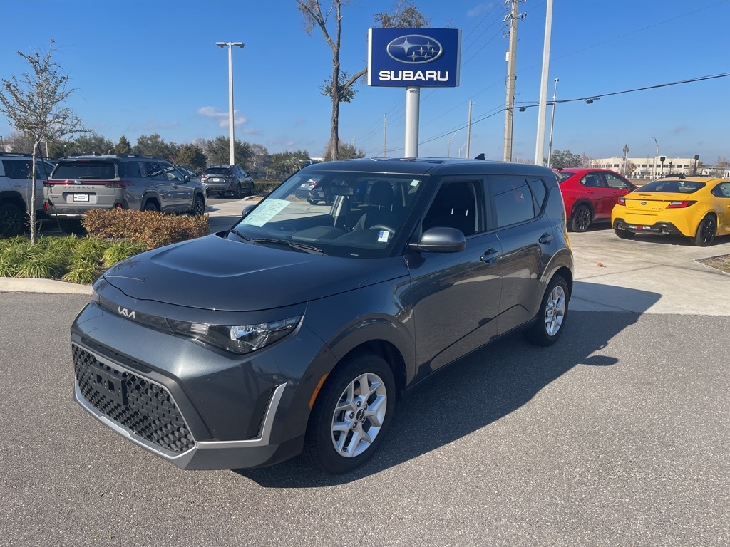 2023 Kia Soul LX