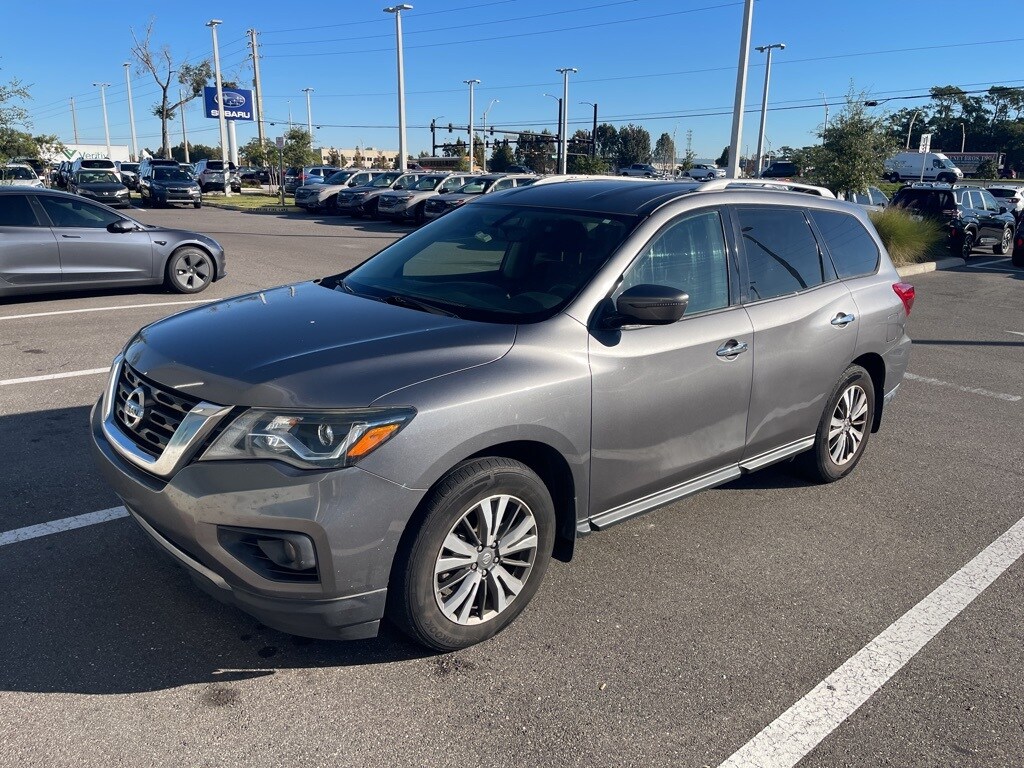 Used 2020 Nissan Pathfinder SV SUV