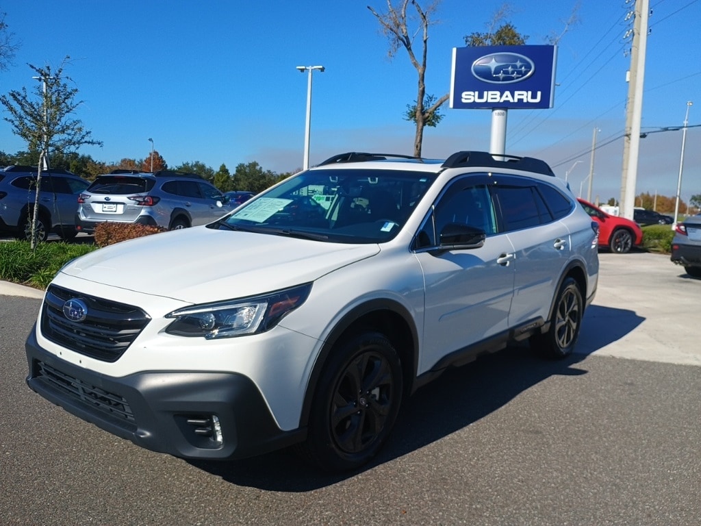 2022 Subaru Outback Onyx Edition's photo