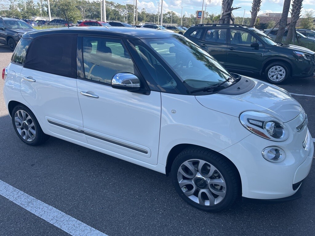 2017 Fiat 500L Lounge photo 3