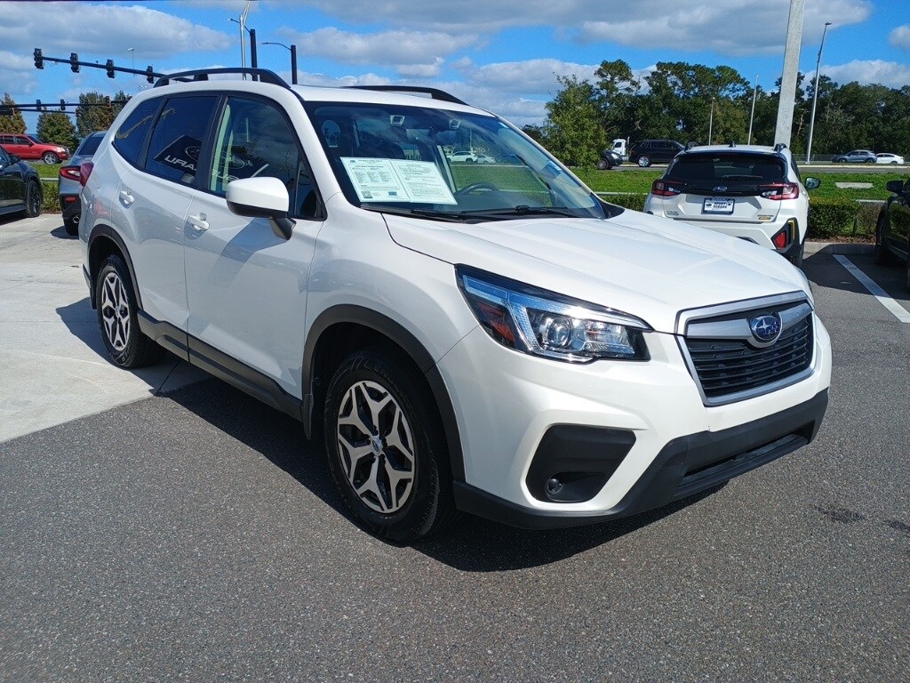 2020 Subaru Forester Premium photo 3