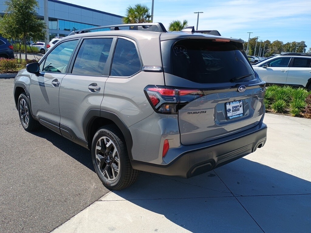 2026 Subaru Forester Premium Base photo 3