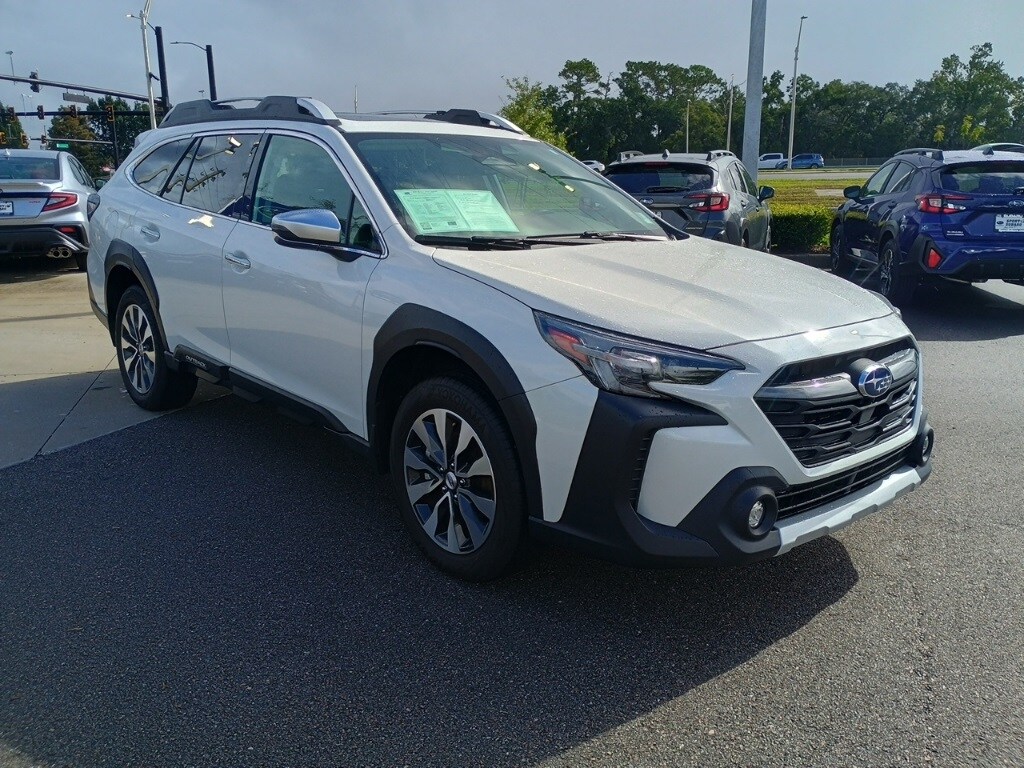 2025 Subaru Outback Touring photo 2