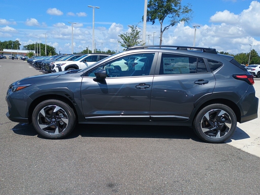 2025 Subaru Crosstrek Limited photo 2