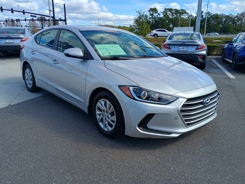 Used 2017 Hyundai Elantra SE Sedan
