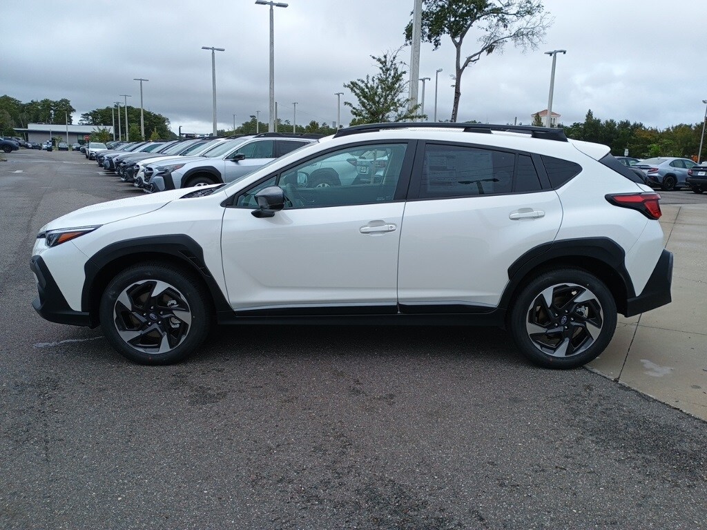 2025 Subaru Crosstrek Limited photo 3