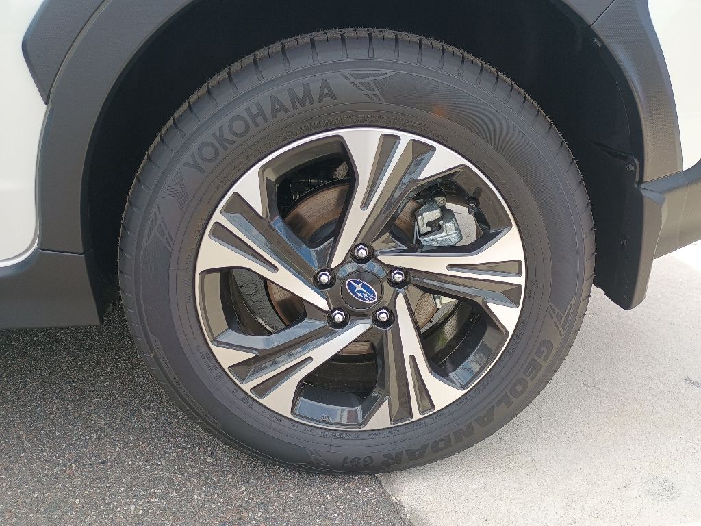 2026 Subaru Crosstrek Premium - Photo 7
