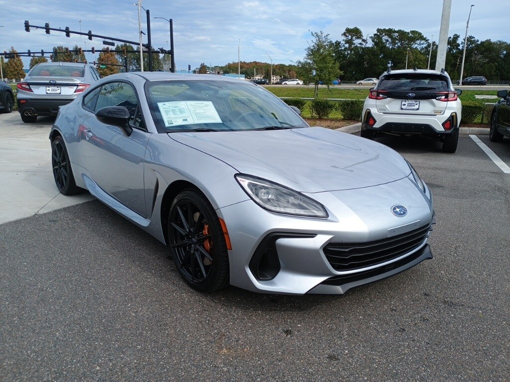 2025 Subaru BRZ tS photo 3