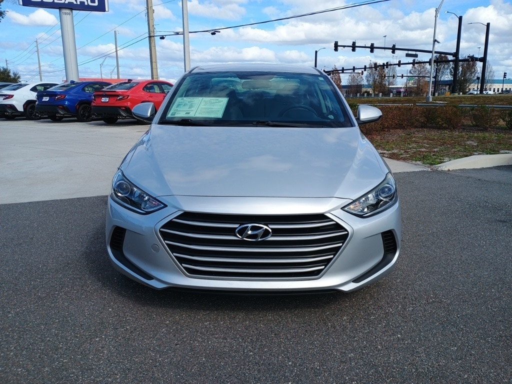 Used 2017 Hyundai Elantra SE Sedan