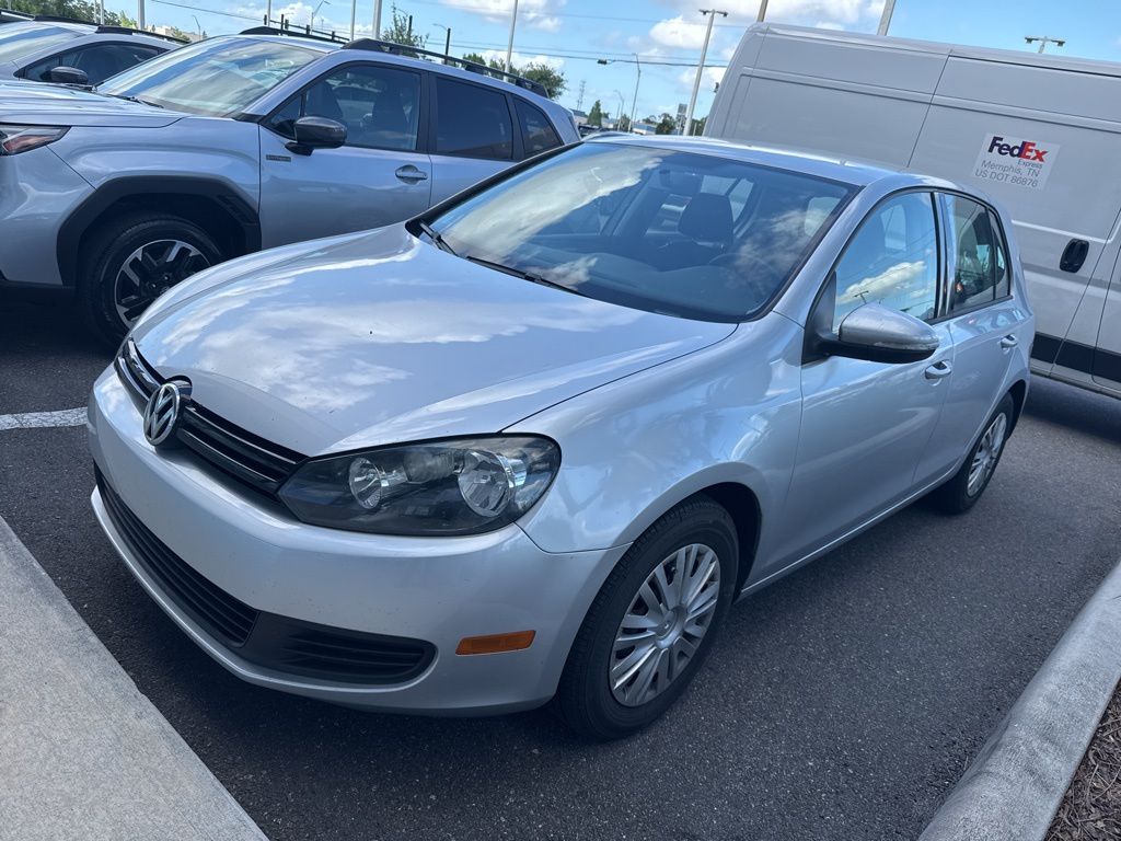 2011 Volkswagen Golf Base
