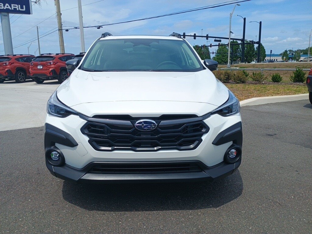 2025 Subaru Crosstrek Limited photo 2