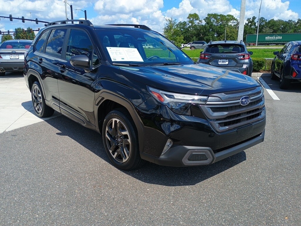 2025 Subaru Forester Limited photo 3