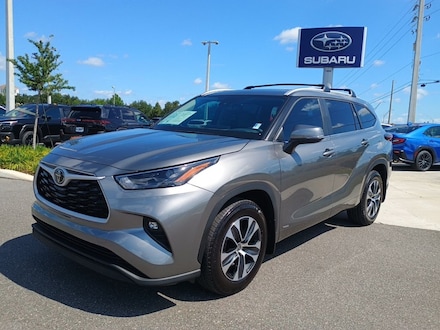 Featured Used 2025 Toyota Highlander Hybrid XLE SUV for sale in Orlando, FL