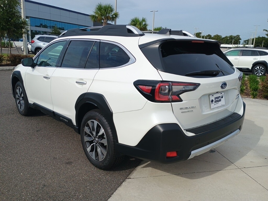 2025 Subaru Outback Touring XT photo 4