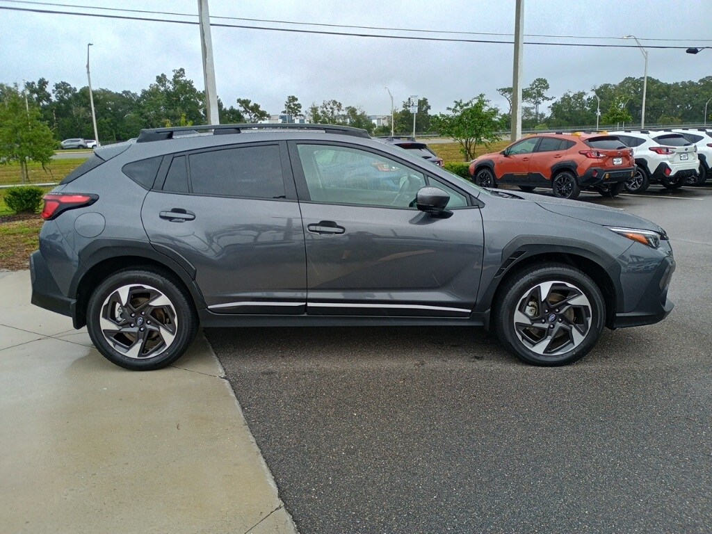 2025 Subaru Crosstrek Limited photo 4