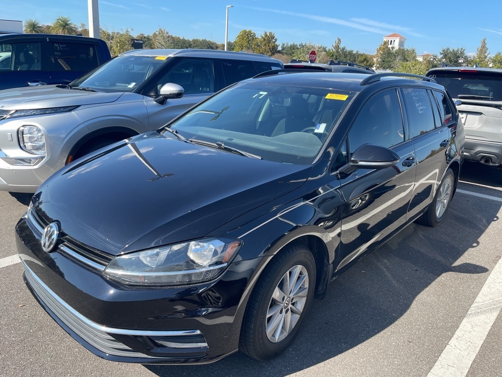 2018 Volkswagen Golf SportWagen S