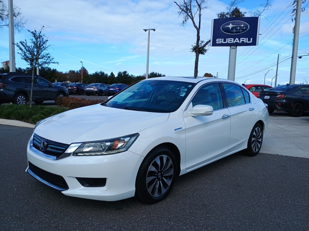 2015 Honda Accord Hybrid EX-L's photo