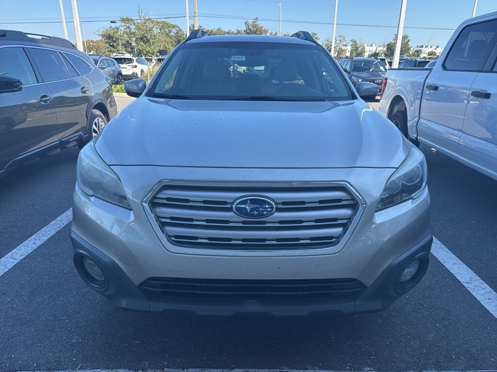 2016 Subaru Outback 2.5i Premium photo 2
