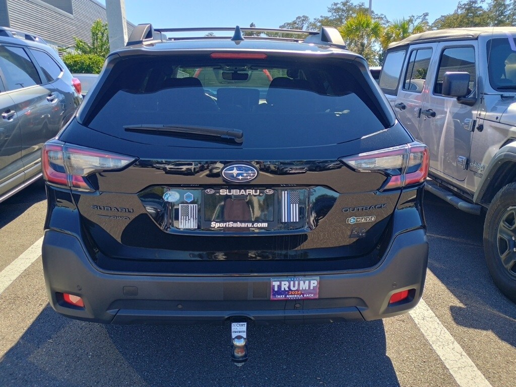 2024 Subaru Outback Onyx Edition photo 2