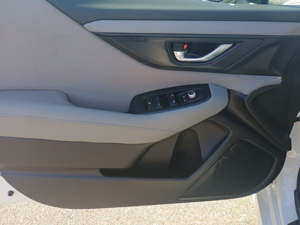 2025 Subaru Legacy Premium - Photo 7