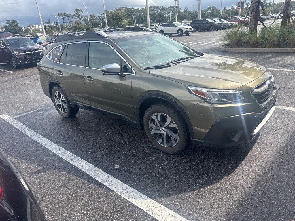 2020 Subaru Outback Touring XT photo 3