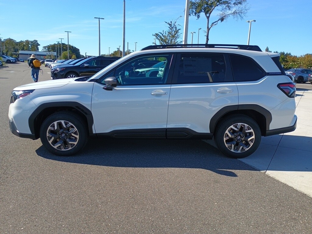 2026 Subaru Forester Premium Base photo 2