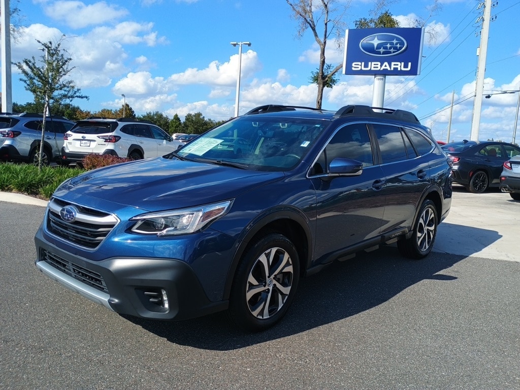 2022 Subaru Outback Limited's photo
